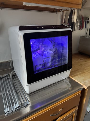 Customer photo review of HAVA R01 Compact Countertop Dishwasher