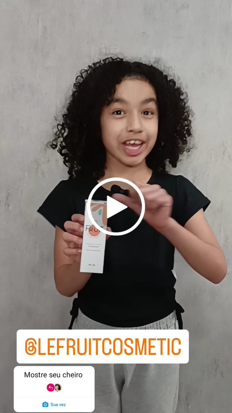 Customer video review of Trio Diário Teen