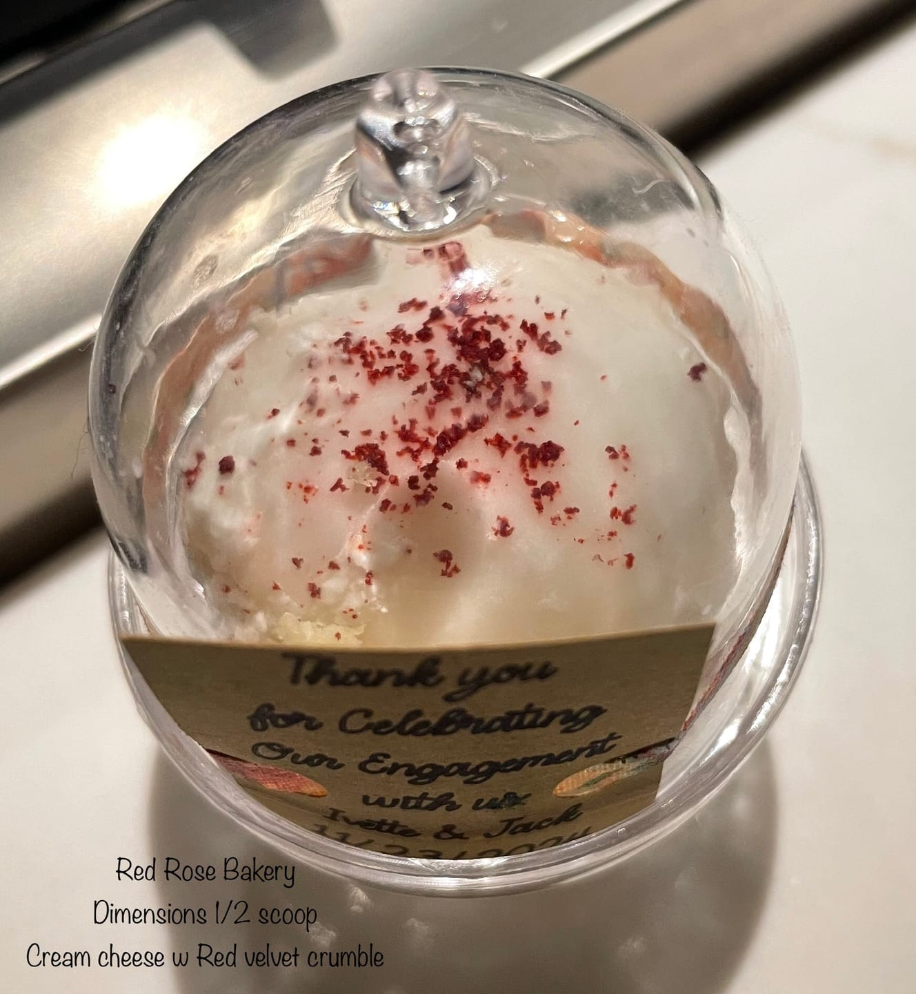 Customer photo review of Acrylic Clear Cake Stand with Lids (12 pieces)