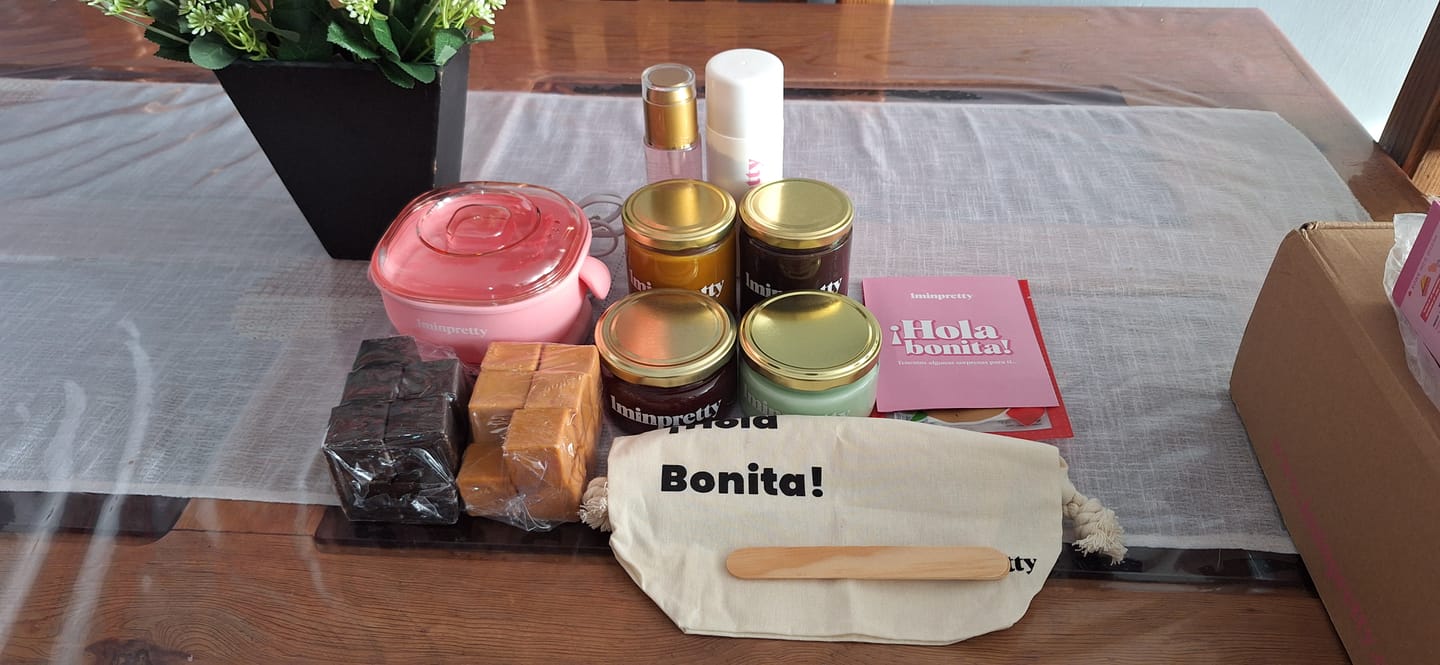Customer photo review of Kit 1minpretty: 2 tarros de cera + fundidor + refill + extras + talco para depilar con envío gratis mx