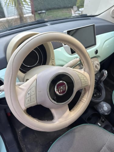 Customer photo review of Napa Leather Perforated Patchwork Car Steering Wheel Cover, Non-slip, Breathable, Universal 15 Inch (Approx. 38cm)