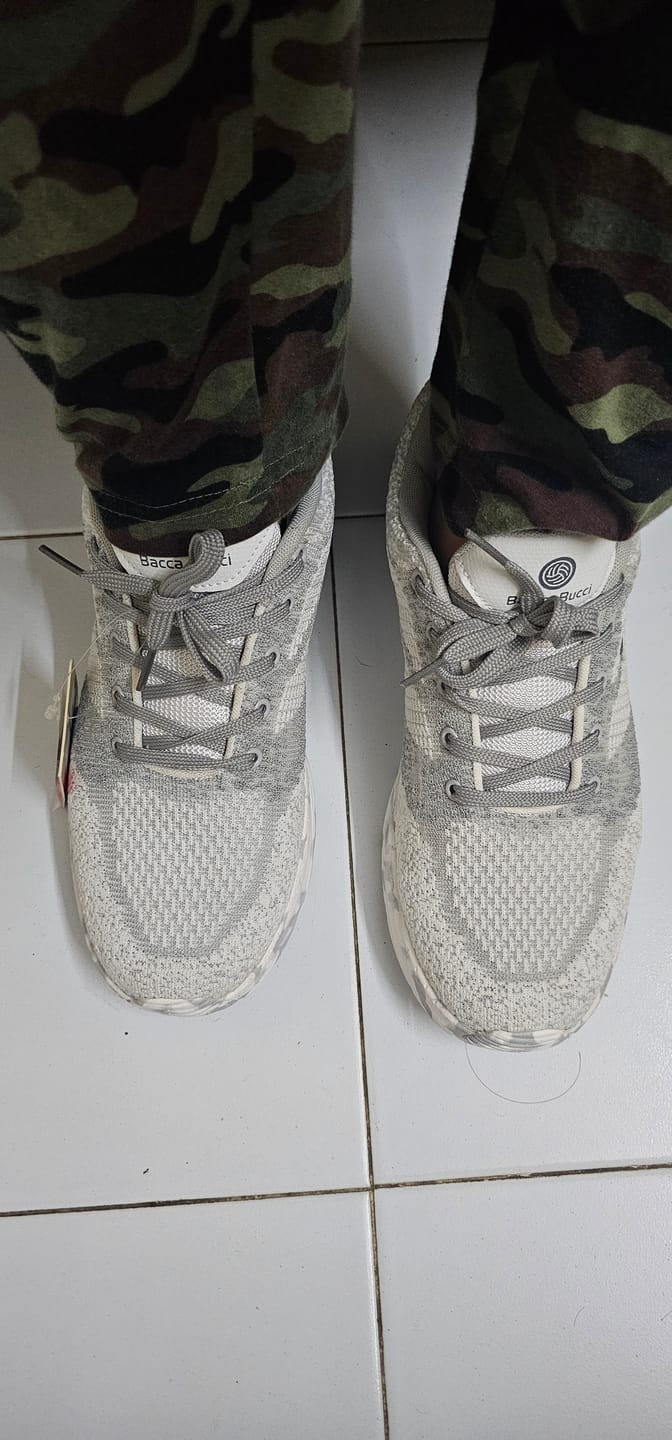 Customer photo review of Bacca Bucci Women FemmeFlex Running/Walking Sports Shoes