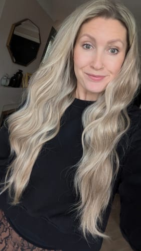 Customer photo review of The Loose Wave HD Fibre 24" Lace U Part Wig