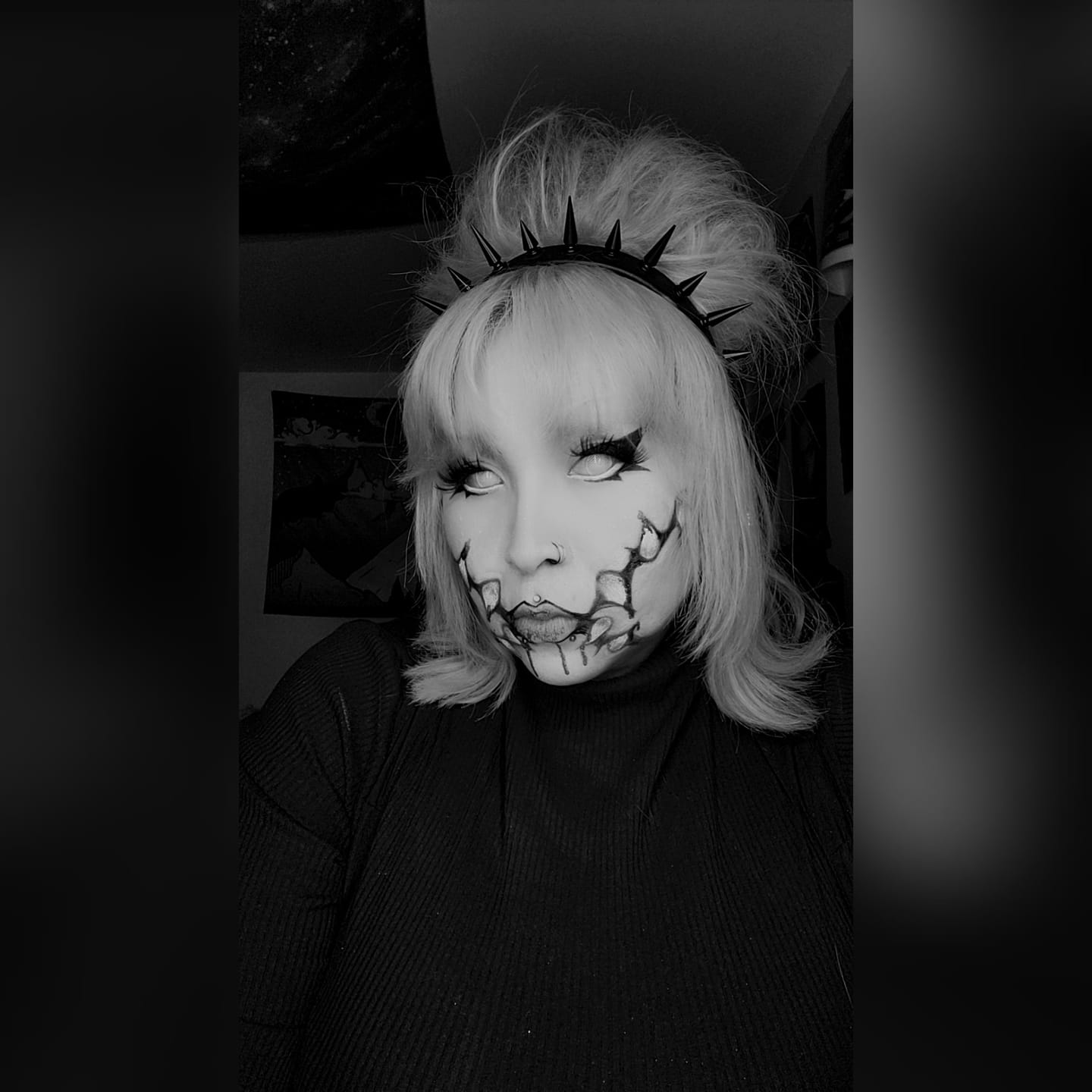 Customer photo review of Halloween White Mesh Coloured Contact Lenses