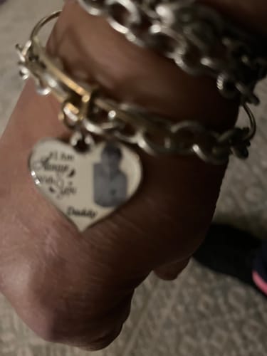 Customer photo review of Personalized Heart Bracelet I'm Always With You - Memorial Gift For Family, Friend