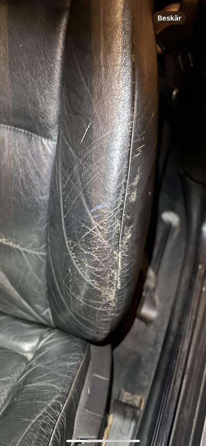 Customer photo review of Clyde’s Leather Recoloring Balm