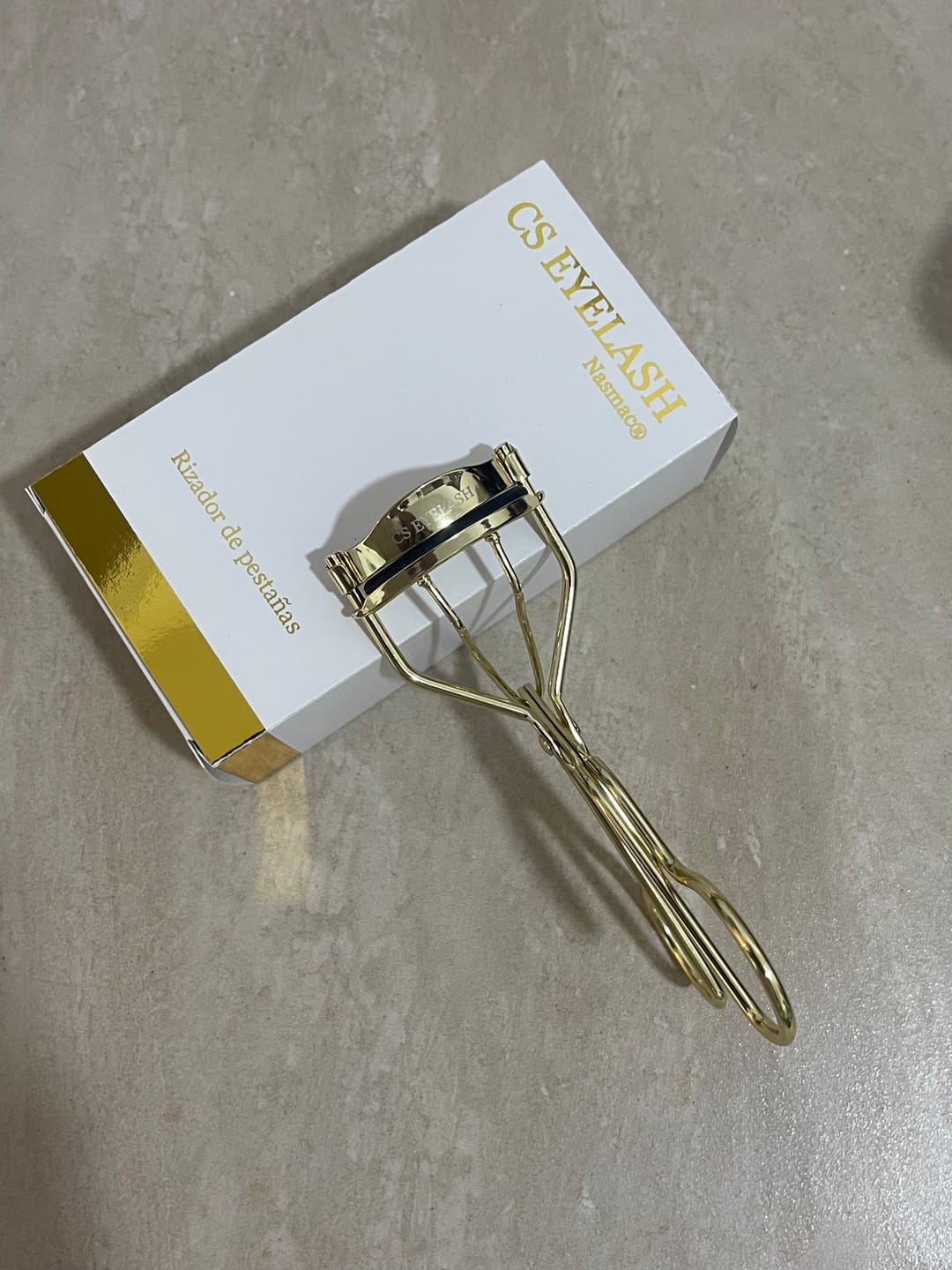 Customer photo review of Rizador de pestañas