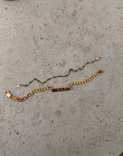 Customer photo review of green daisy bracelet