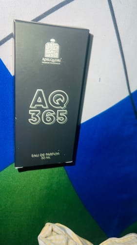 Customer photo review of AQ 365 Perfume Spray