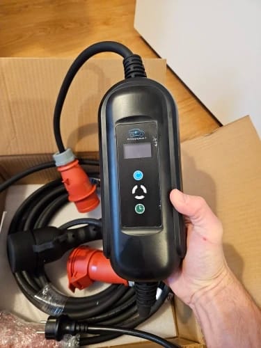 Customer photo review of Charging cable 480 V - Type 2 ( 16A, 3 phases 11 kW)