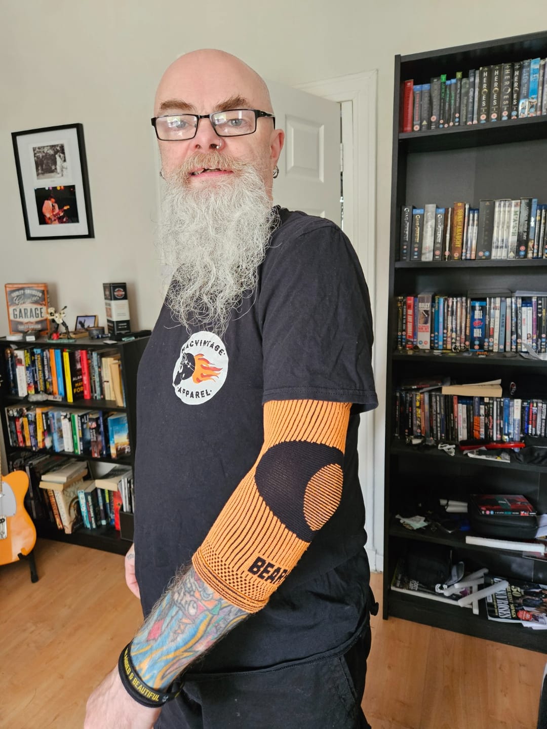 Customer photo review of Elbow Compression Support Sleeve For Tennis Elbow Recovery