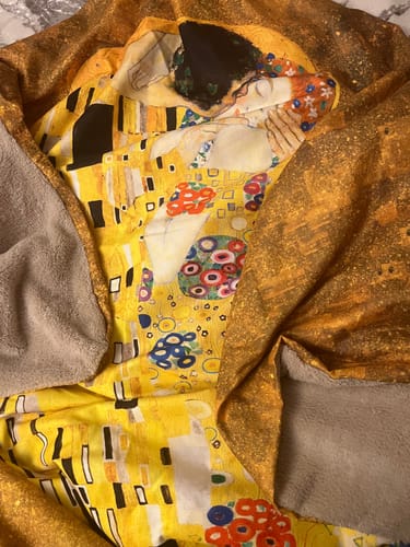Customer photo review of Gustav Klimt The Kiss Kapşonlu Battaniye