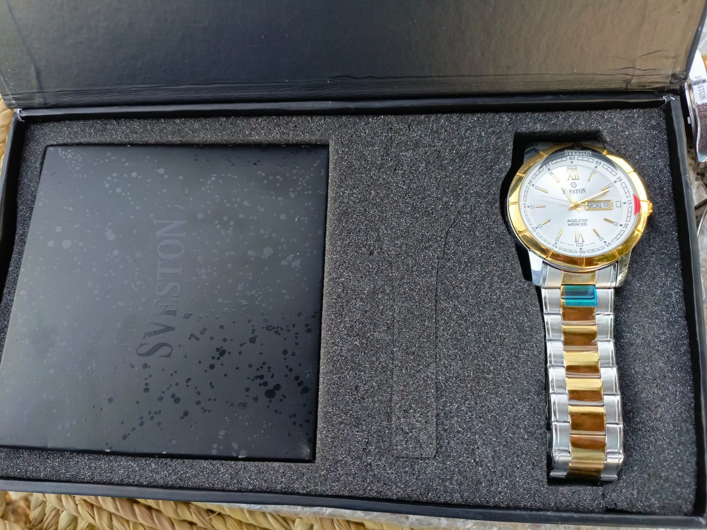 Customer photo review of Sveston Ageless Merced SV-10038-M