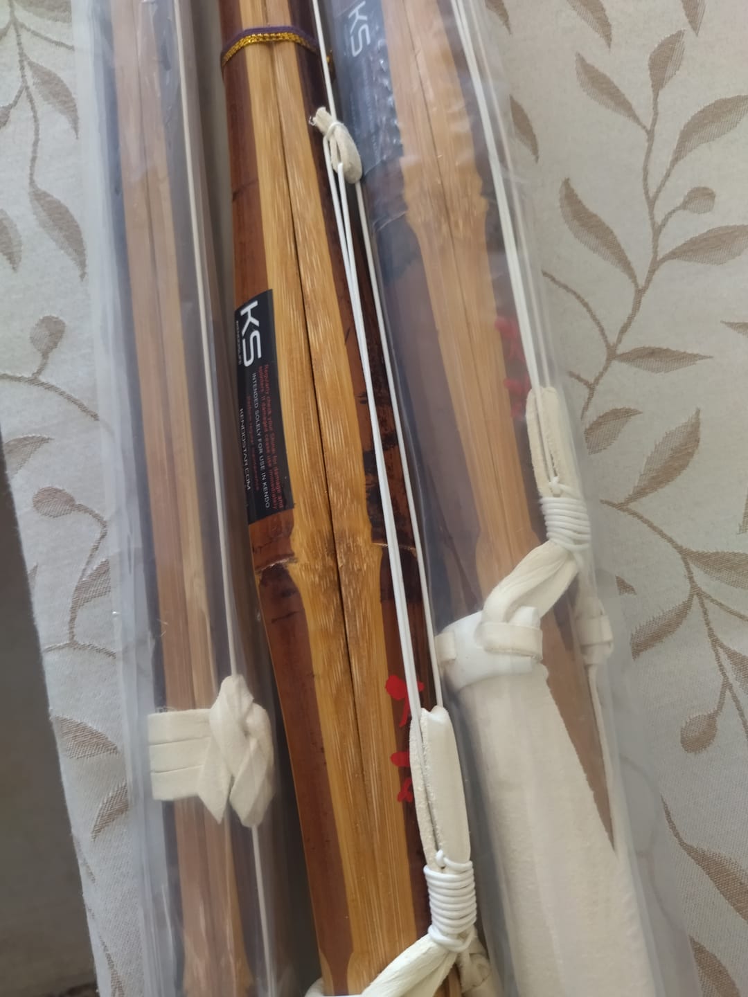 Customer photo review of *NEW!* - Quality Smoked Dobari Jissengata Shinai ‘HIBANA’ - Set of *3*