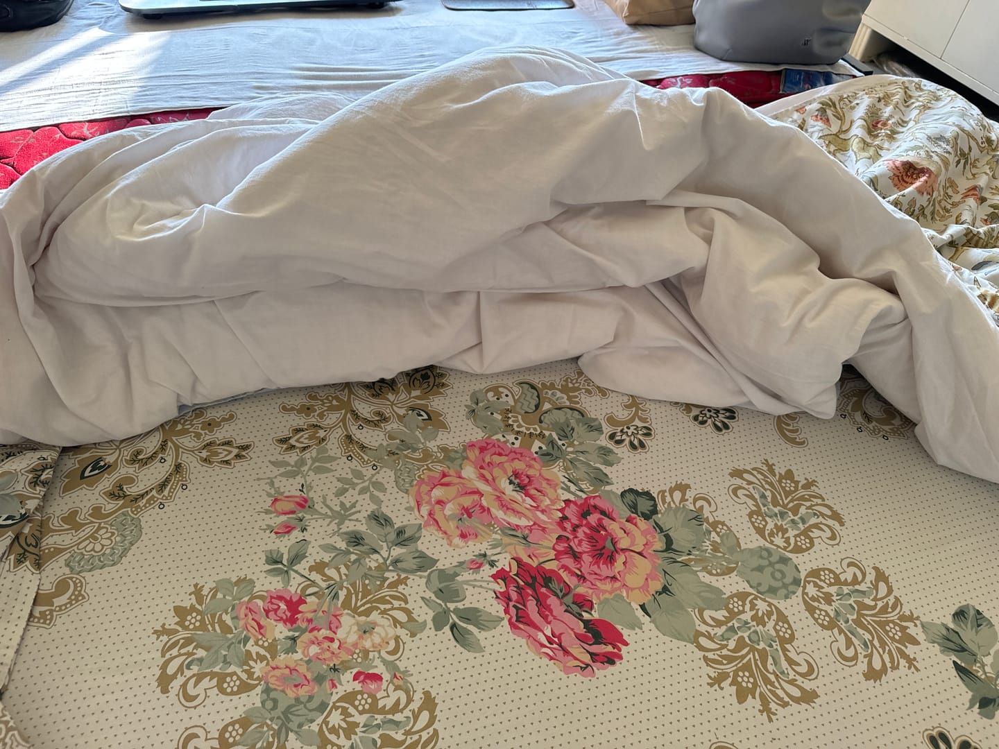 Customer photo review of White Muslin Razai