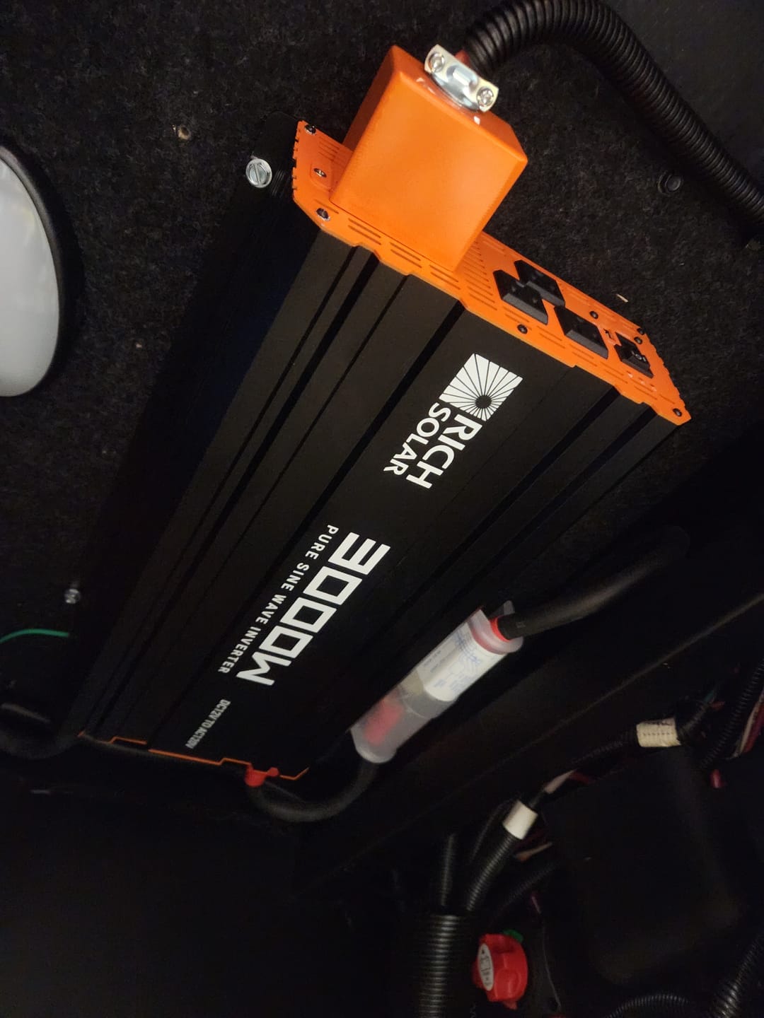 Customer photo review of NOVA PURE 3K | 3000 Watt (3kW) 12 Volt Industrial Pure Sine Wave Inverter | Powerful 3000W 12V Off-Grid Inverter for RVs, Trailers, Campers, Vans, Trucks, Overlanders, Boats | Top Rated