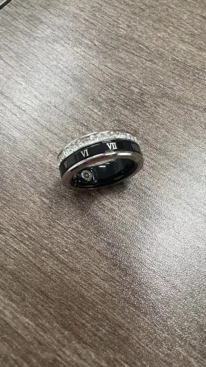 Customer photo review of Pulserive Diamora series Smart Ring, Sleep Tracker, Activity & Fitness Tracker, Blood Pressure& Oxygen Tracker