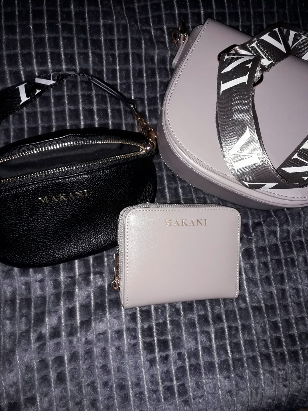 Customer photo review of KAIA - TAUPE