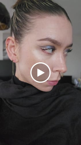 Customer video review of iGlow Lash Maximizer - Lash Serum, 3 ml