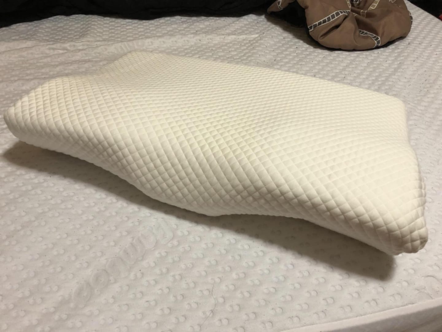 Customer photo review of RestEasy Ergonomisk - Memory Foam Nakkepude
