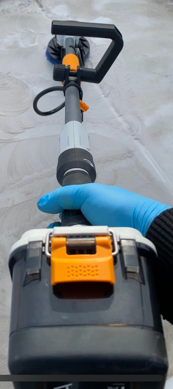 Customer photo review of 18V Twin® Brush Cordless Brushless Power Scrubber