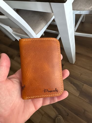 Customer photo review of The Tyler Vertical Wallet - Chestnut Brown