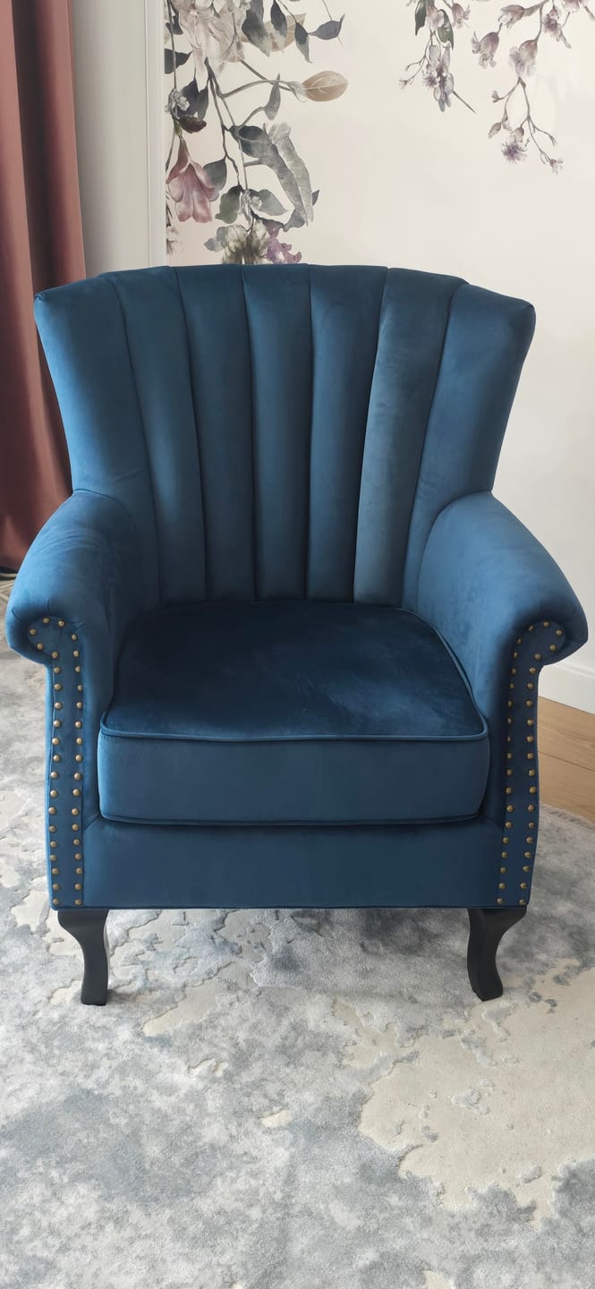 Customer photo review of Fotoliu TITAN, albastru/negru, stofa catifelata/lemn, 73x70x87 cm