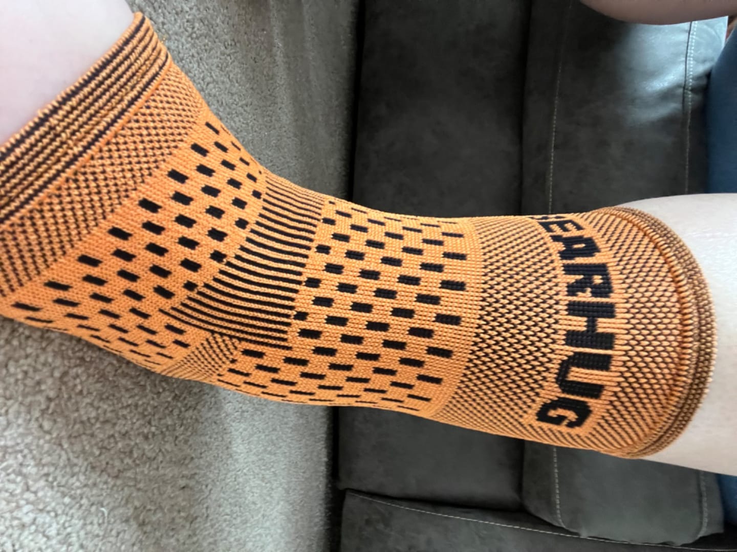 Customer photo review of Pair of Ankle Compression Support Sleeves For Achilles Tendon and Ankle Sprains
