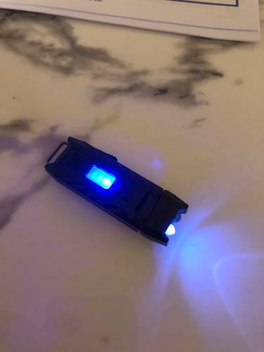 Customer photo review of Nitecore Thumb UV - Cliplampe mit UV - Licht