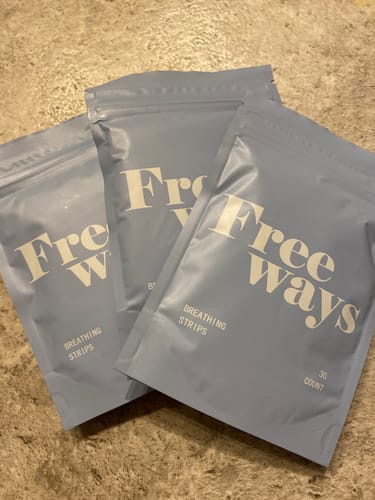 Customer photo review of Freeways - BlackWeek Sale 🚨Gratis Bags🚨