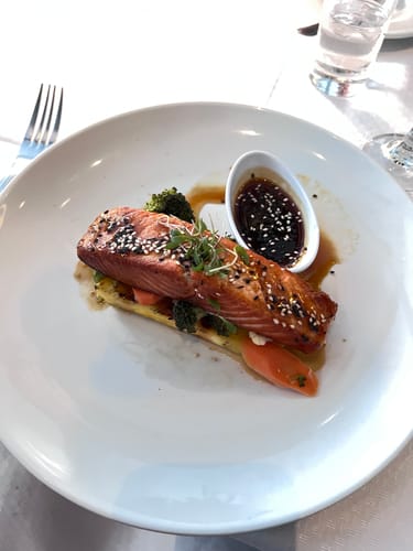 Customer photo review of Mejorar postre por Esfera de Chocolate