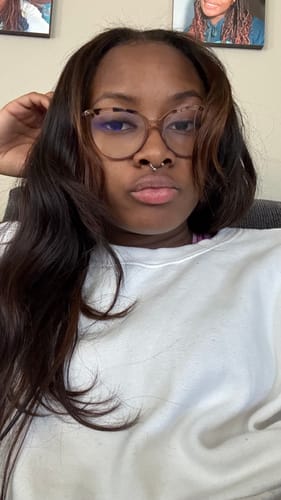 Customer photo review of Raw Tape-In Hair Extensions (1 Pack/100G)