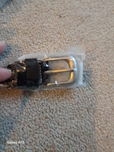 Customer photo review of Genuine Leather Belt Sculpted Buckle — Black | KIMLUD