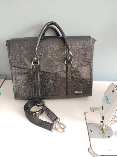 Customer photo review of CROCODILO 0,8 MM COM FUNDO DE MALHA COR PRETO