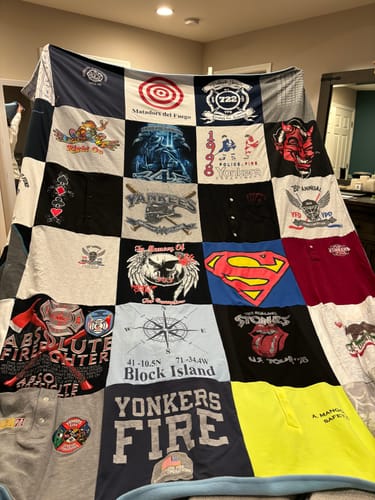 Customer photo review of Classic T-Shirt Blanket