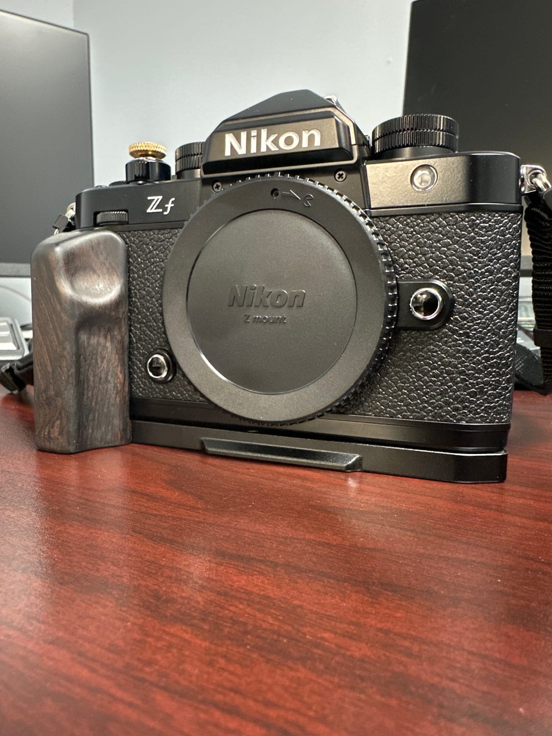 Customer photo review of Nikon ZF Grip Handle