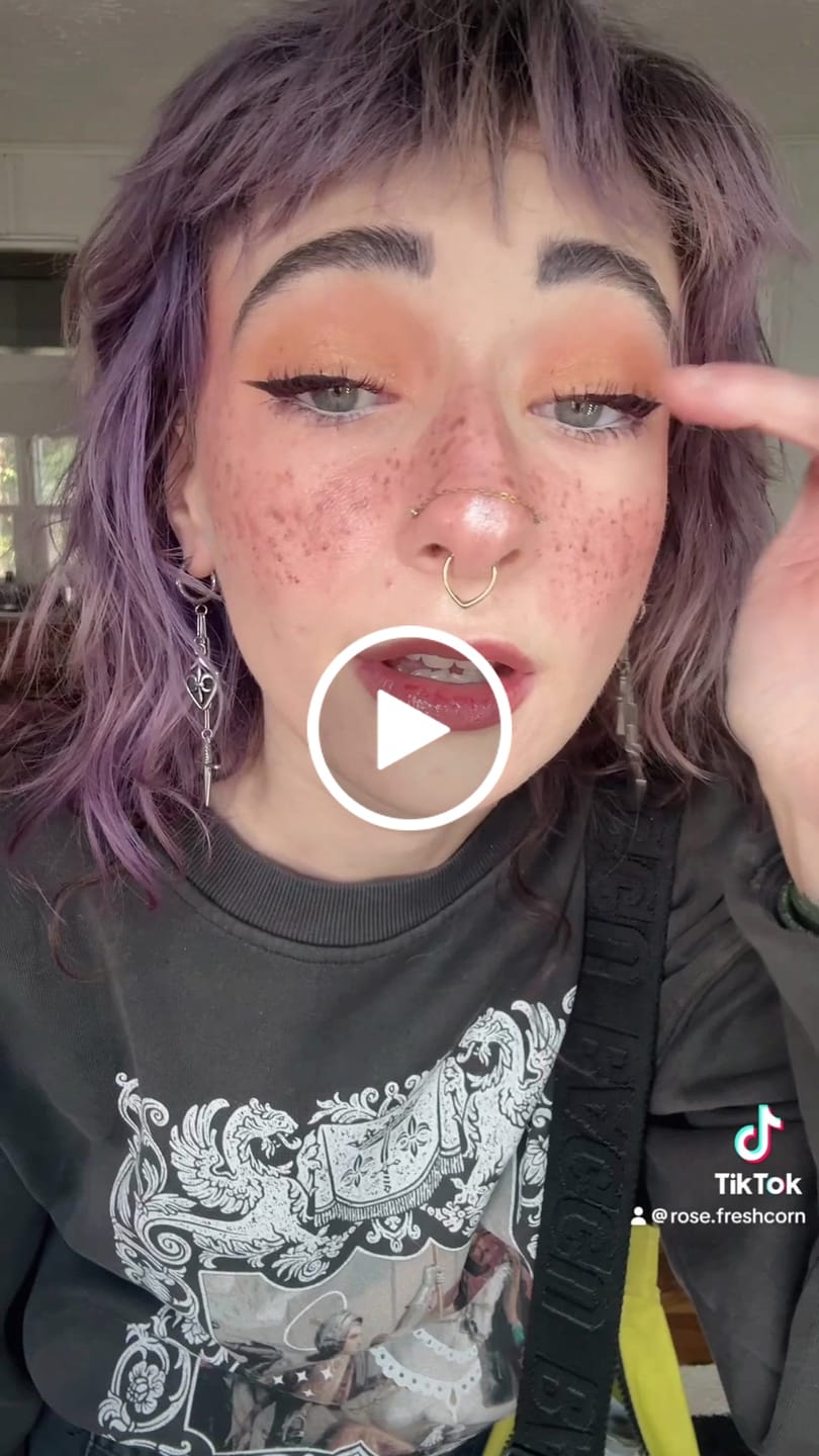Customer video review of Joan of Arc Earrings