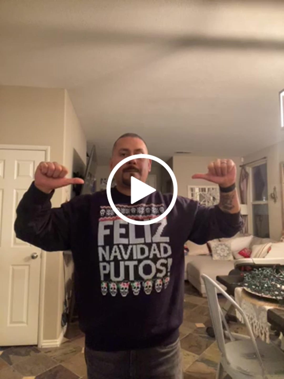 Customer video review of Feliz Navidad Putos OG Navidad Sweatshirt