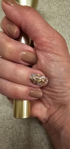 Customer photo review of D483 Pillowtalk Pink Glitter Dip Powder