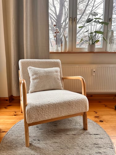 Customer photo review of OHAMA - Fauteuil de salon en bois massif et bouclettes blanches