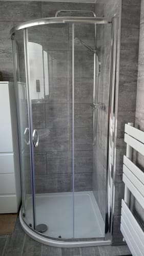 Customer photo review of Teramo 900mm Quadrant Shower Enclosure - 6mm Glass