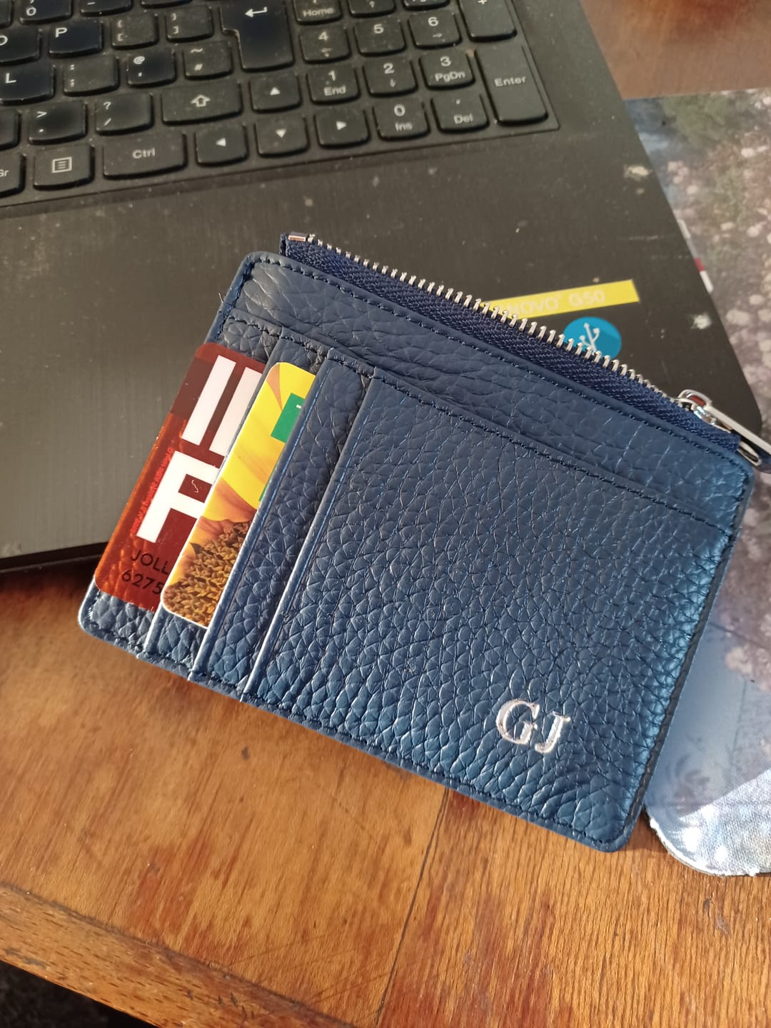 Customer photo review of Leather Card Holder and Zip Purse