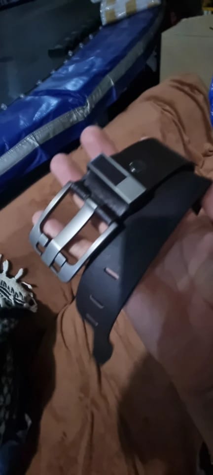 Customer photo review of Genuine Leather Belt Sculpted Buckle — Black | KIMLUD