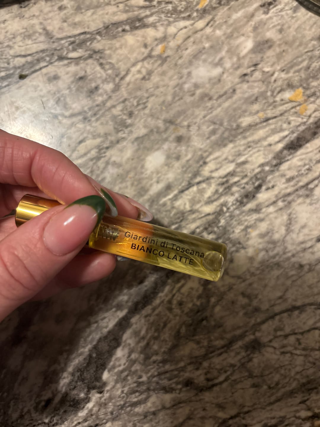 Customer photo review of Giardini di Toscana - Bianco Latte Eau de Parfum
