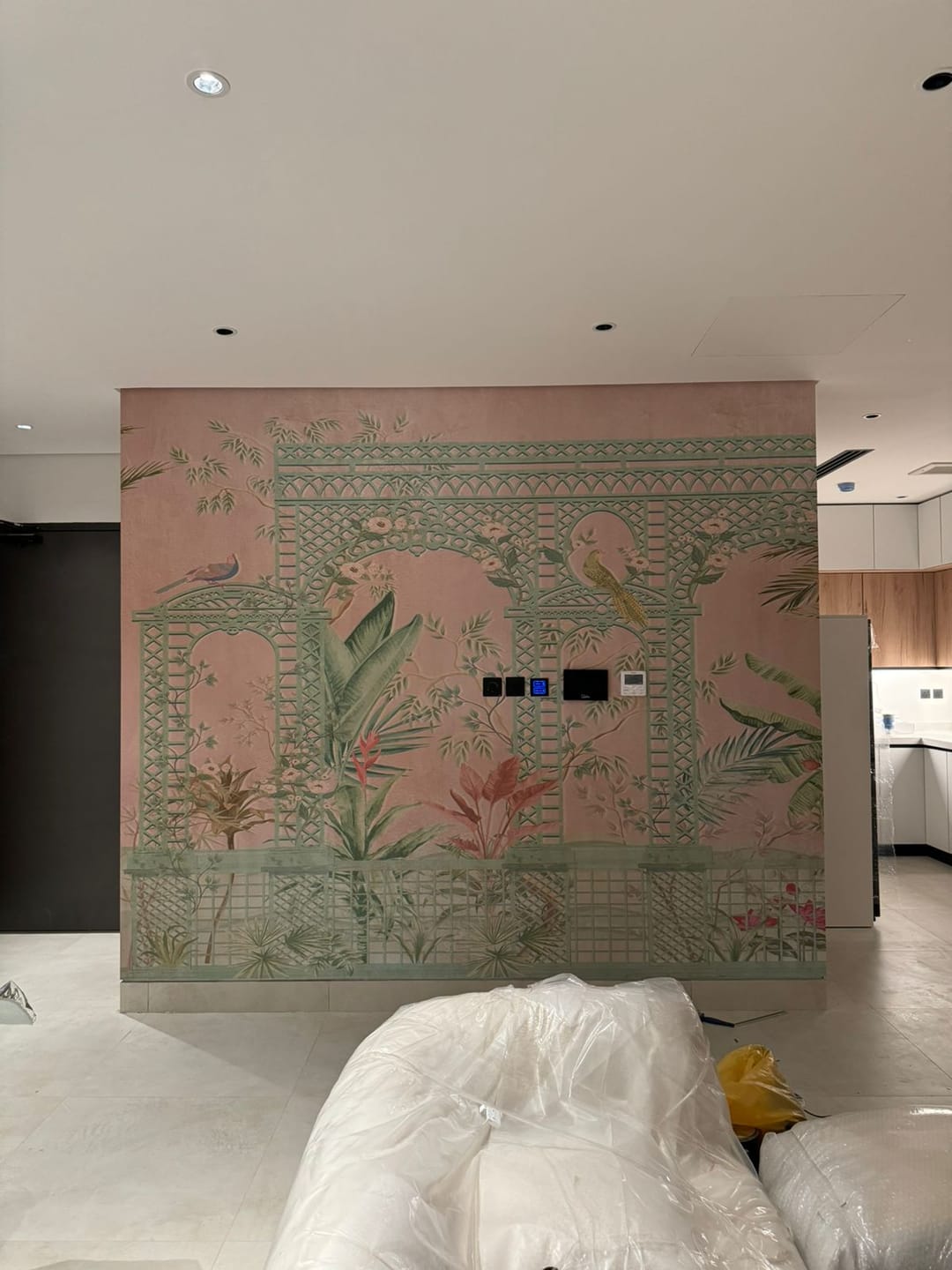 Customer photo review of Chinoiserie Lattice in Pink Wallpaper
