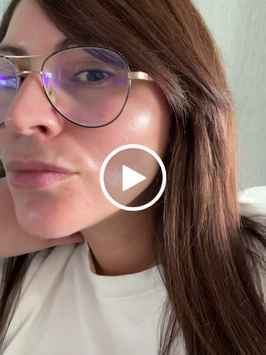 Customer video review of Varita Infinite Glow & Serum Activador