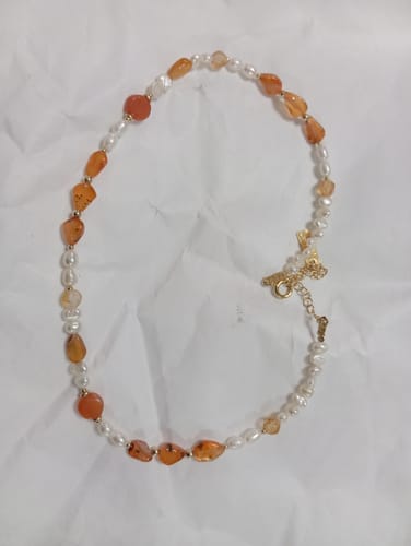 Customer photo review of מחרוזת קרניליאן ופנינה | Mango