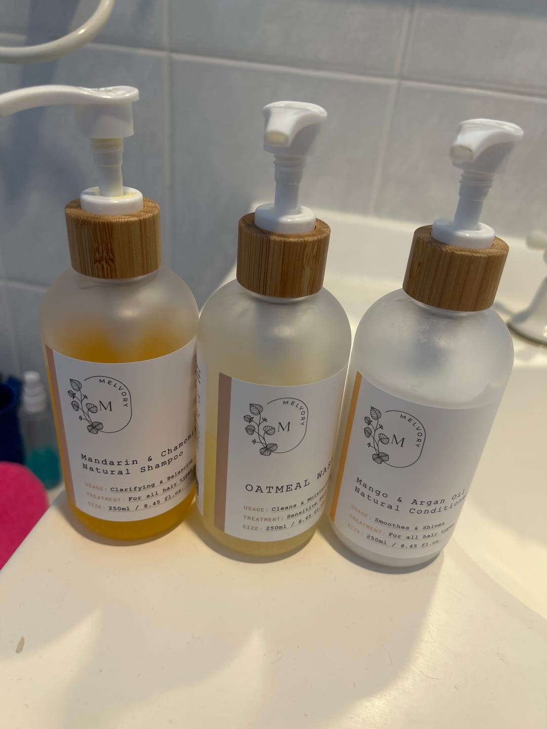 Customer photo review of SHAMPOO & CONDITIONER BUNDLE