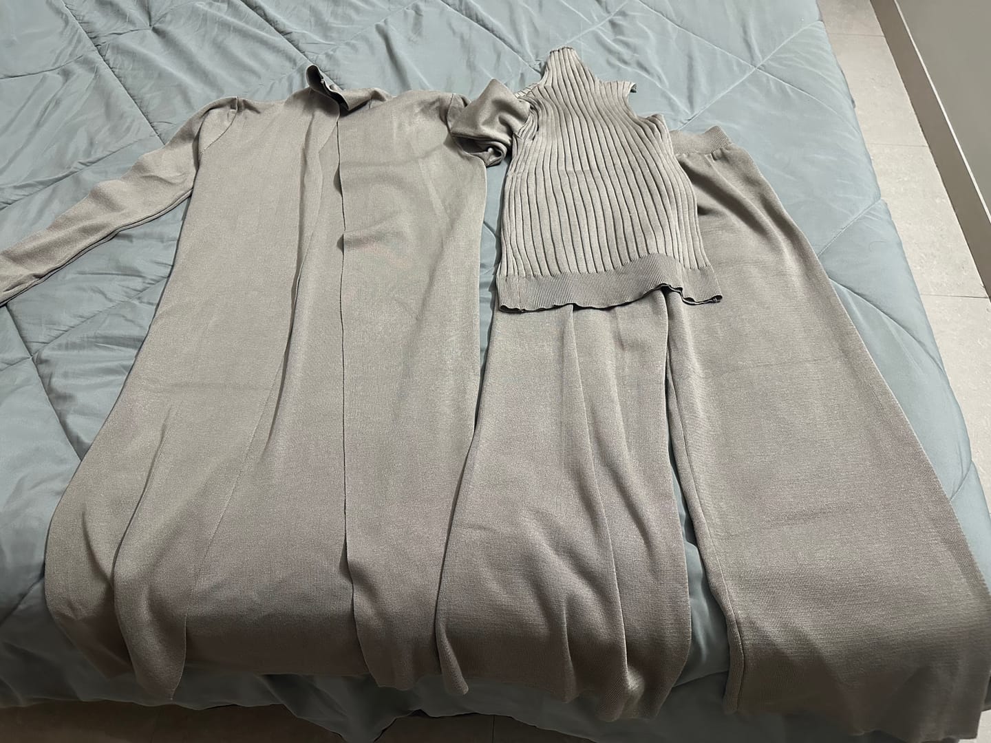 Customer photo review of Aubrey Luxe Winter Coord Set with Cape