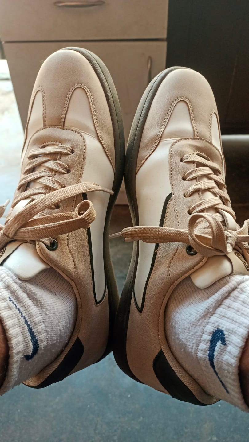 Customer photo review of Bacca Bucci MOJO Men's Low Top Sneakers